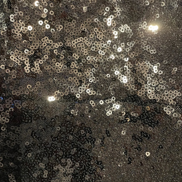 Black Dress - Picture 5 of 6